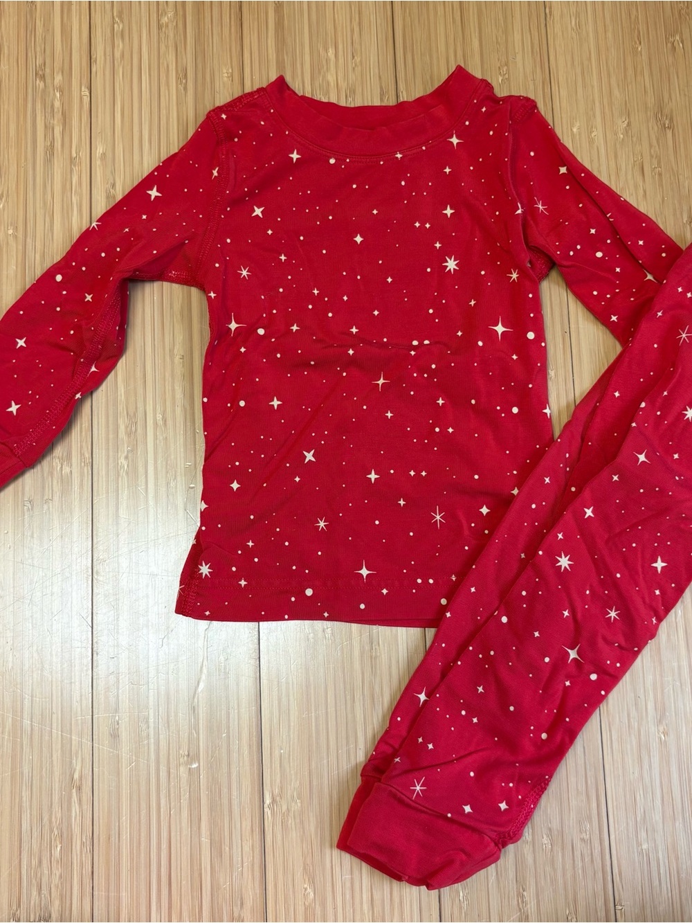 Hanna Andersson Red Star-Print Pajama Set